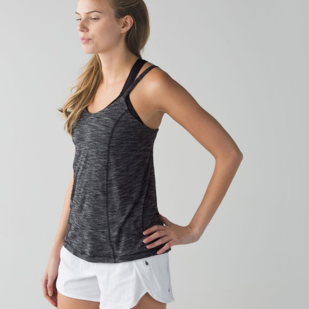 Lululemon Run For Gold Workout Tank size 4